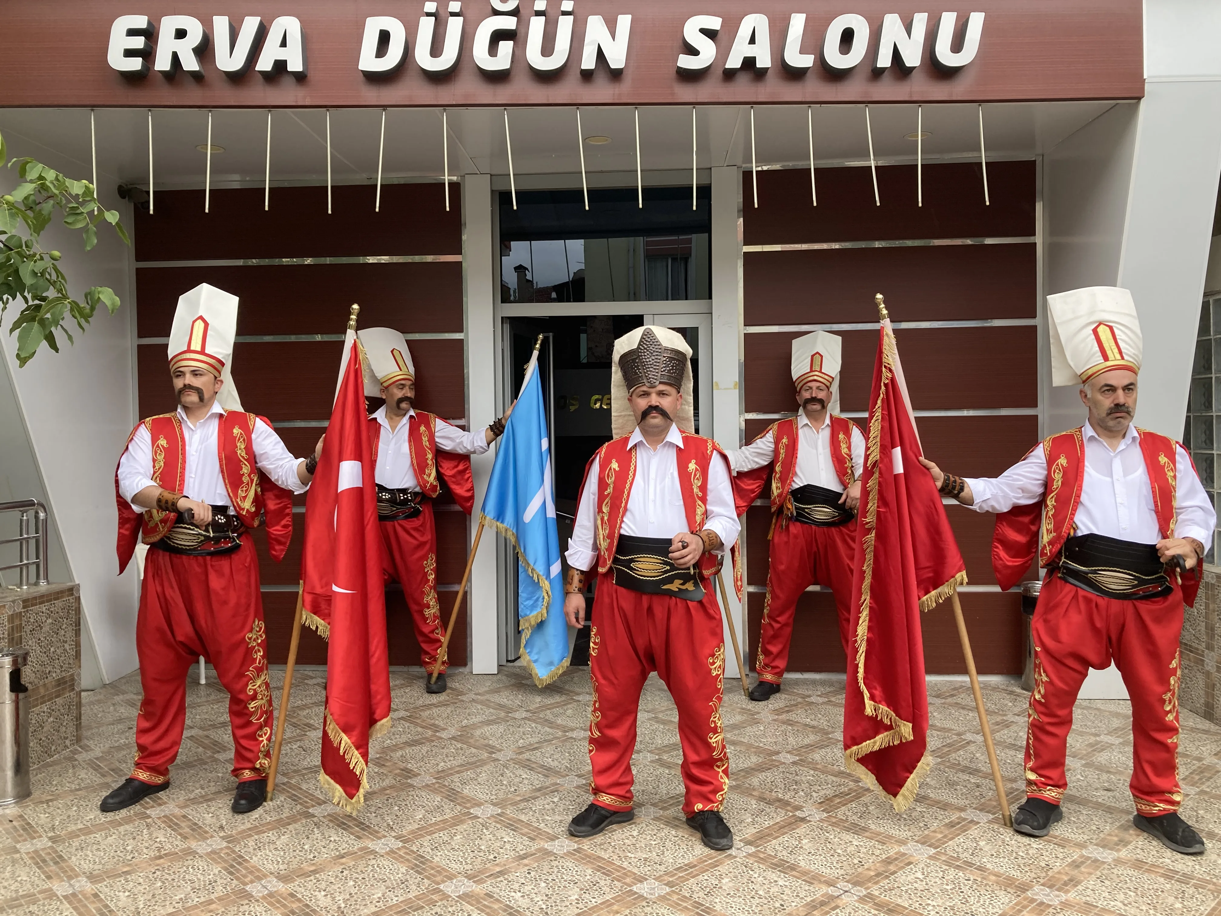 Yeniçeri Ekibi Kiralama
